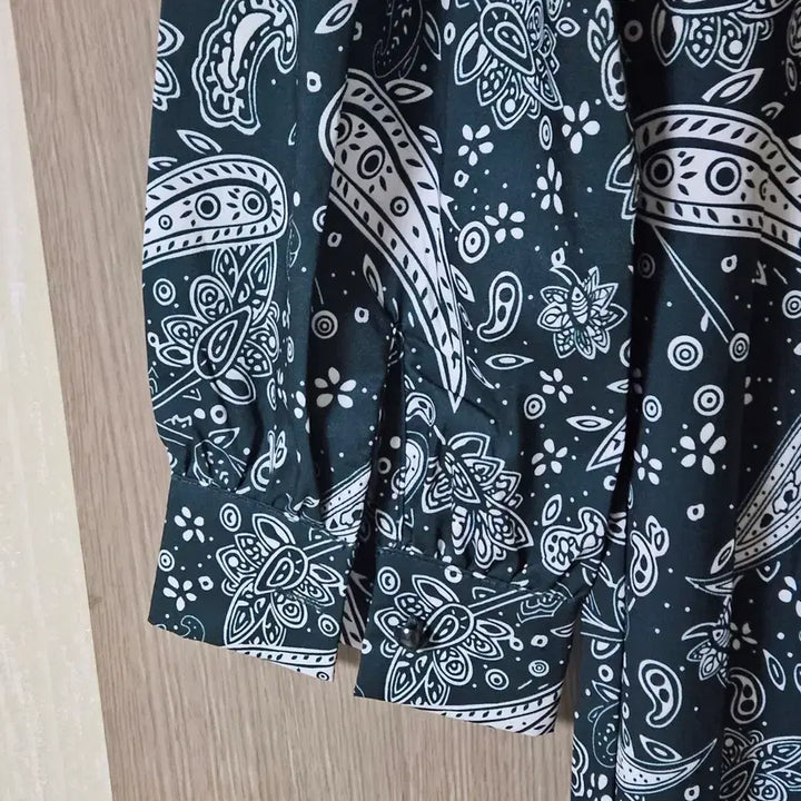 [BUNJANG] Paisley Long Sleeve Maxi Dress 66 / 페이즐리 롱 원피스 긴팔 66