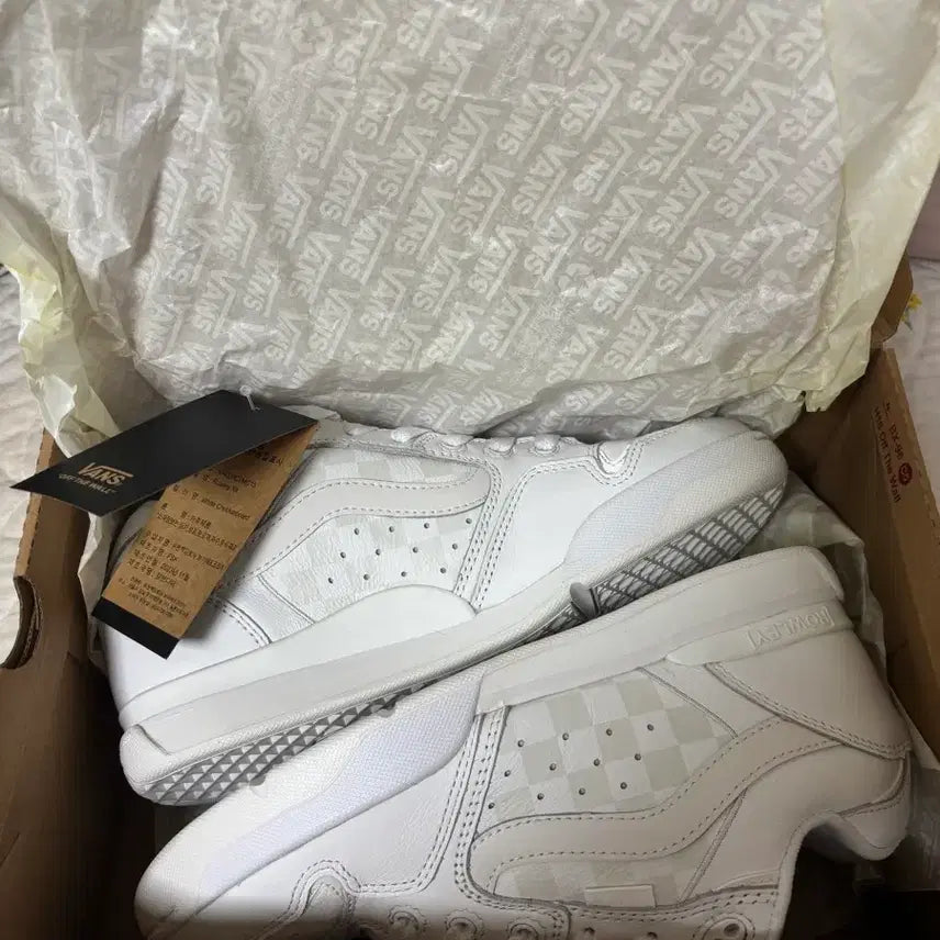 [SOLD OUT] 남여공용 반스 Rowley Xlt 화이트 체커보드 새상품