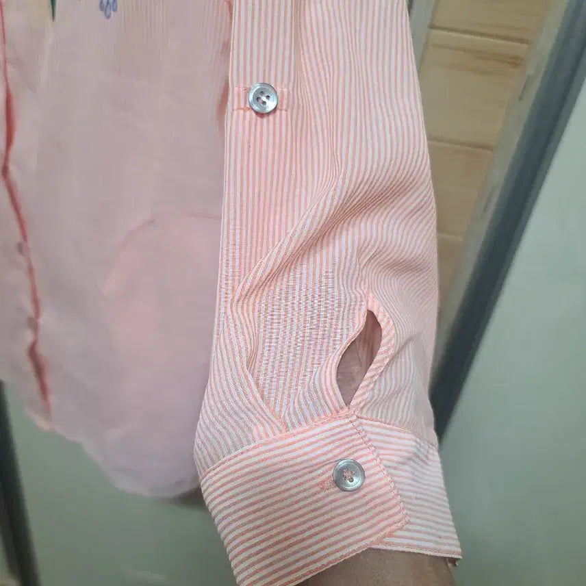 [BUNJANG] All For You Pink Striped Flower Blouse / 올포유 핑크 스트라이프 플라워 블라우스:까실하고가뻡고이뻐서어머니추천