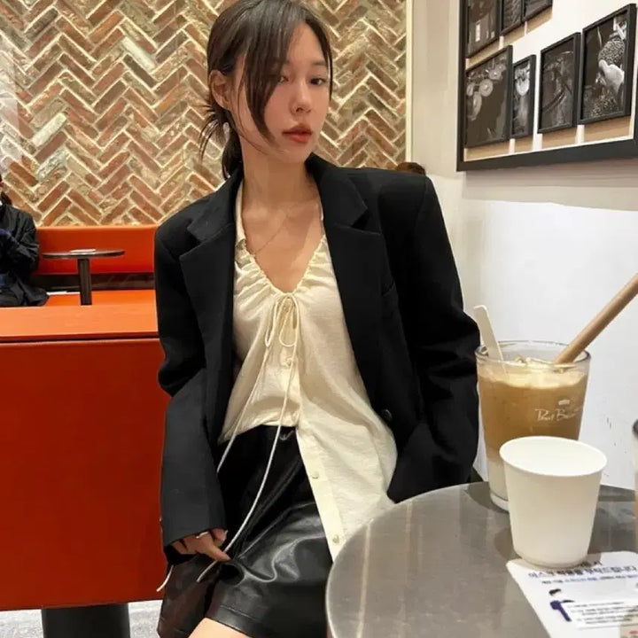 [BUNJANG] 더무이 블라우스 / 더무이 블라우스