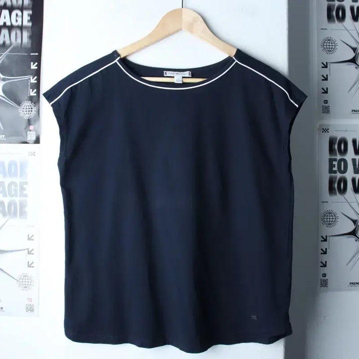 [BUNJANG] Tommy Hilfiger Sleeveless T-shirt Navy / W(M-L) 타미힐피거 반팔 티셔츠 부분이염 민소매 네이비-185FB