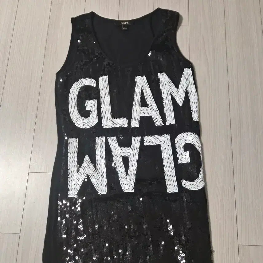 [BUNJANG] GGPX Genuine Sequin Lettering Long Sleeveless T-Shirt / [GGPX] 정품 글램 시퀸 레터링 롱 민소매 티셔츠