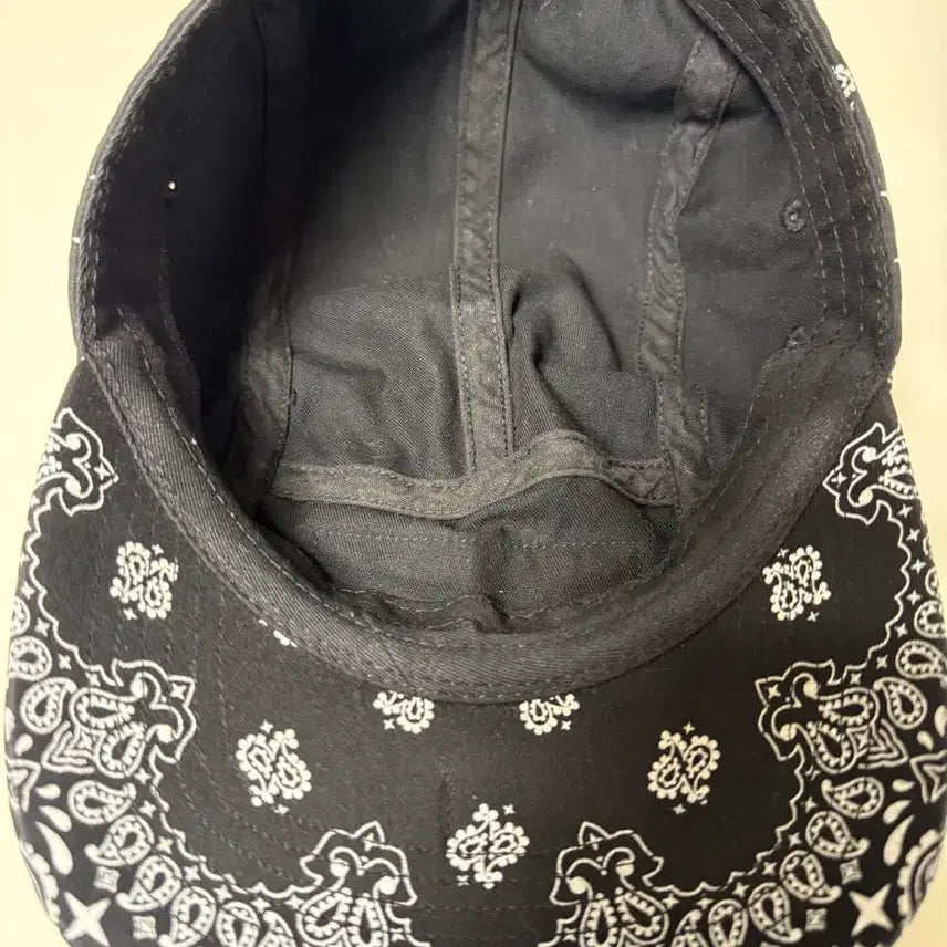 [BUNJANG] Supreme Bandana Camp Cap Black SS21 / 21ss 슈프림 반다나 캠프캡 블랙