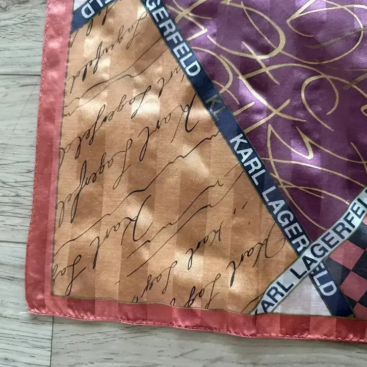 [BUNJANG] Karl Lagerfeld Silk Scarf / 칼 라거펠트 스카프