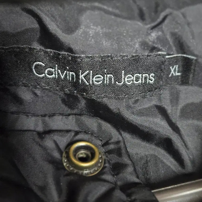 [BUNJANG] Calvin Klein Black Puffer Padding Jumper / 캘빈클라인 블랙 푸퍼 패딩 점퍼