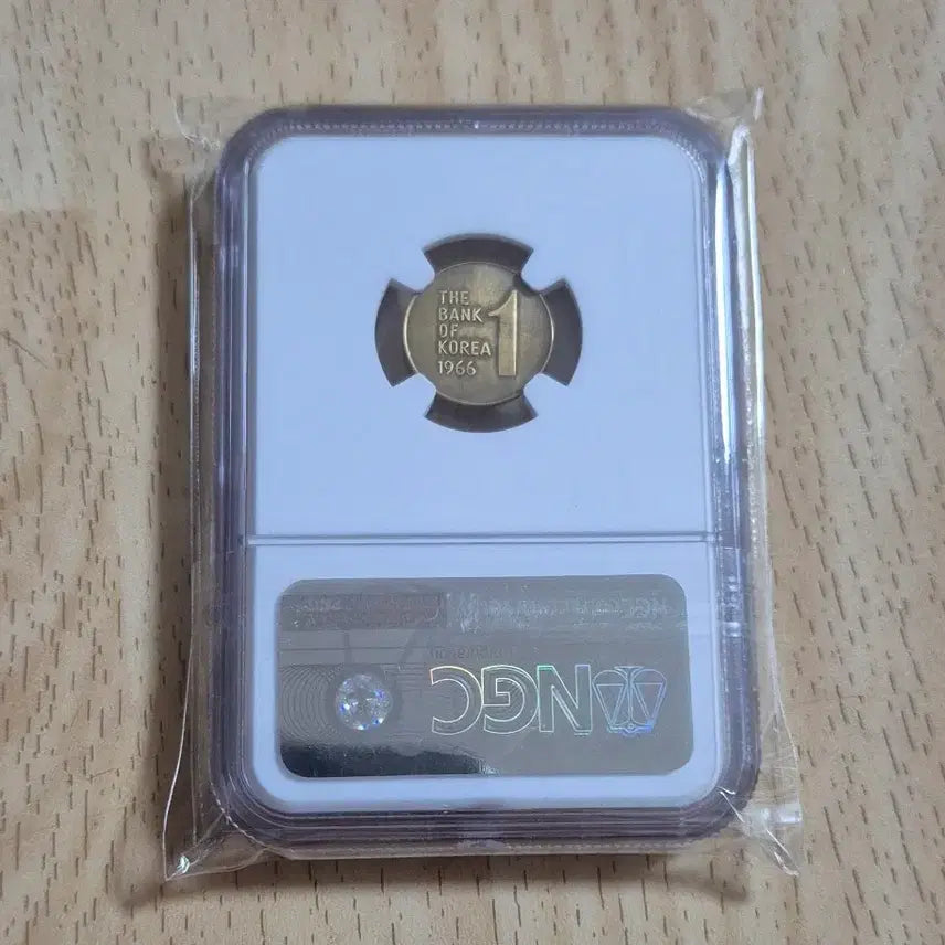 [BUNJANG] 1966 One Won Coin UNC Grade / 초판 1966년 1주화 UNC 등급