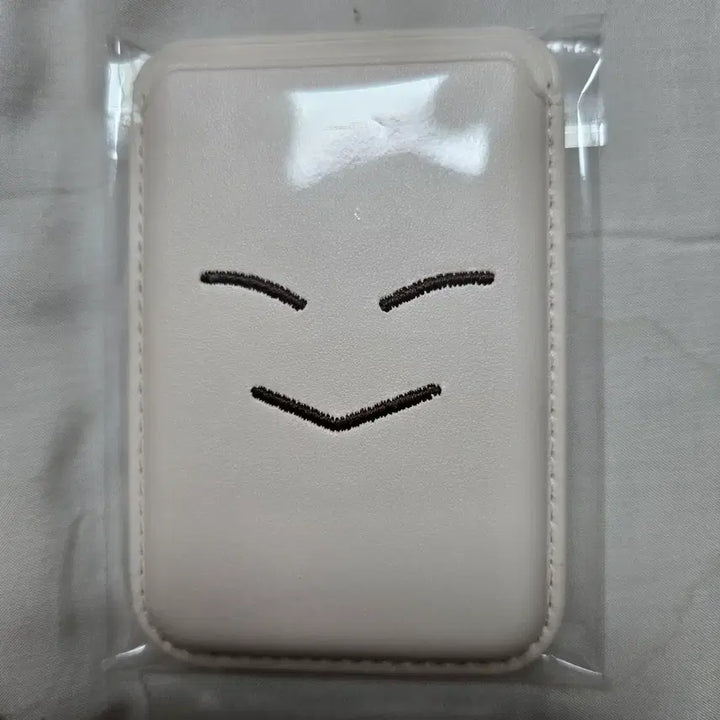[BUNJANG] Stray Kids I.N MagSafe Card Holder / 스트레이키즈 아이엔 맥세이프 카드지갑 판매합니다.