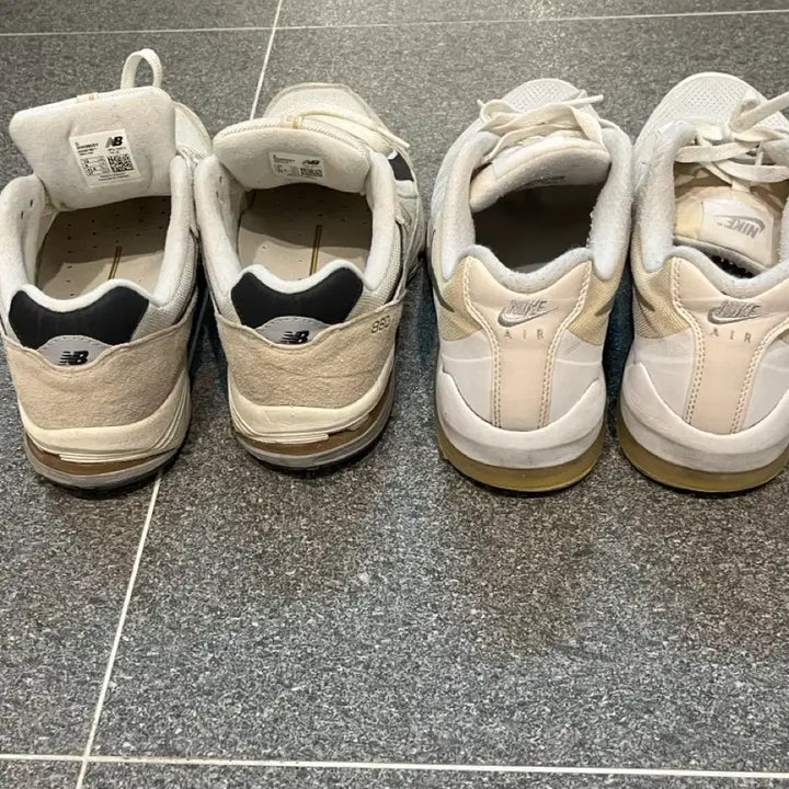 [BUNJANG] New Balance 880 and Nike Air Max Sneakers / 뉴발란스880 나이키에어맥스