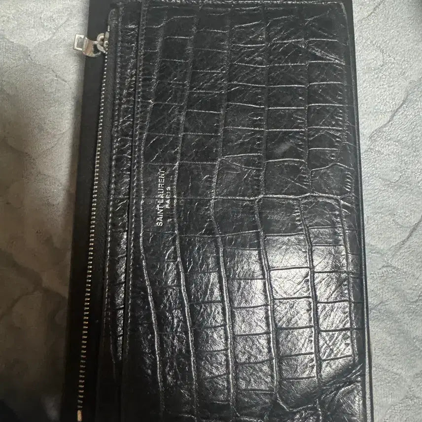 [BUNJANG] Saint Laurent Crocodile Bill Pouch Bag / 생로랑 크로커다일 빌 파우치백