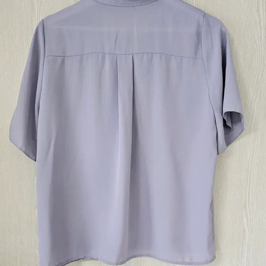 [SOLD OUT] (특가세일)2가지색 블라우스  새상품