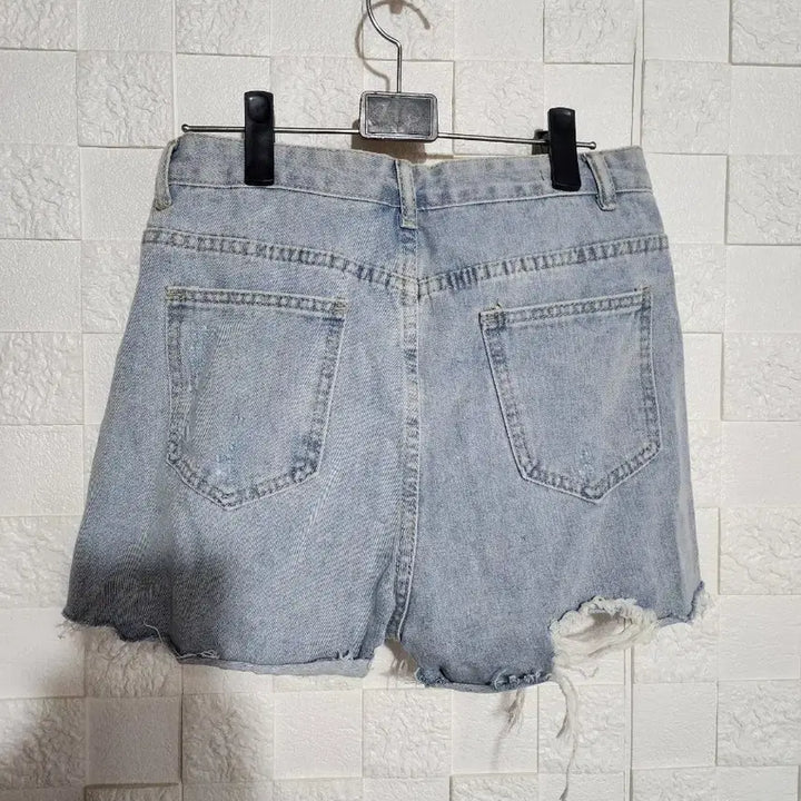 [BUNJANG] Light Wash Distressed Denim Shorts L / 연청 데미지 숏팬츠 L