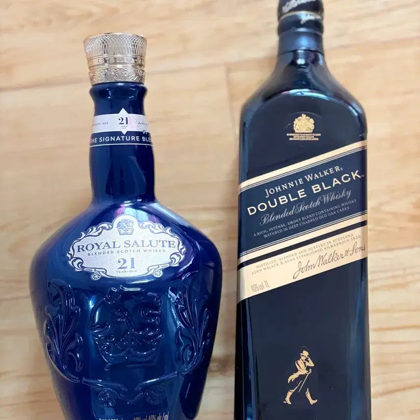[BUNJANG] Royal Salute 21 Year Old Bottle + Johnnie Walker Black Label Bottle (Empty) / 로열샬루트공병+조니워커블랙 공병