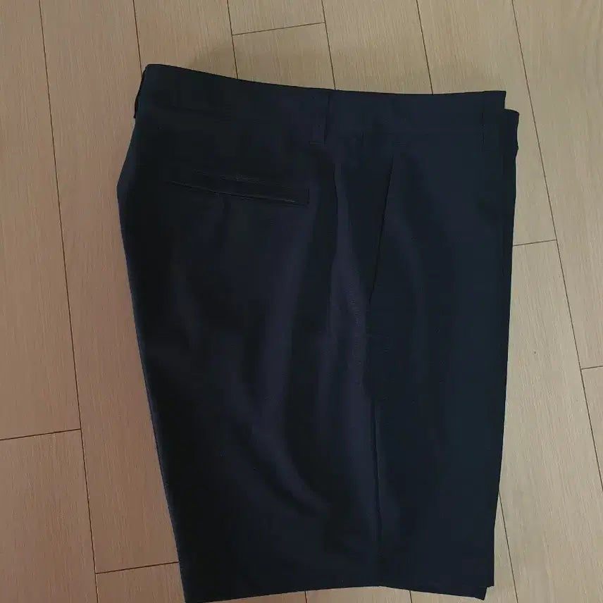 [SOLD OUT] 남36룰루레몬 반바지