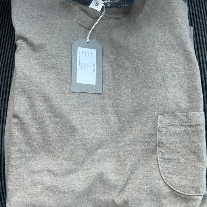 [BUNJANG] ENDS AND MEANS Pocket Tee (26SS) Khaki L / ends and means pocket tee(26ss)
