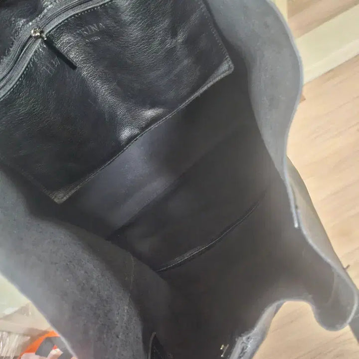 [BUNJANG] EKATRINA NEW YORK Leather Shoulder Bag / EKATRINA NEW YORK이카트리나 뉴욕 솔더백