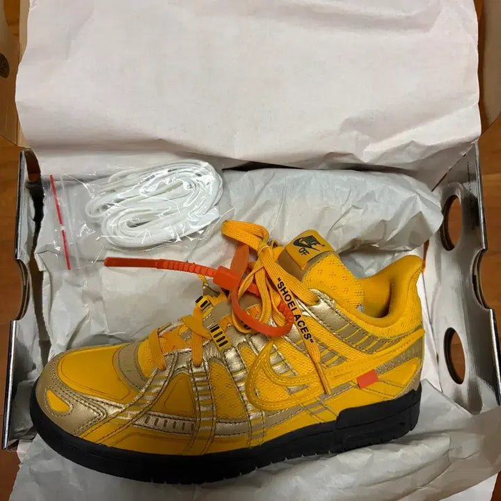 [BUNJANG] Nike x Off-White Rubber Dunk Sneakers / 나이키 x 오프화이트 러버덩크 250