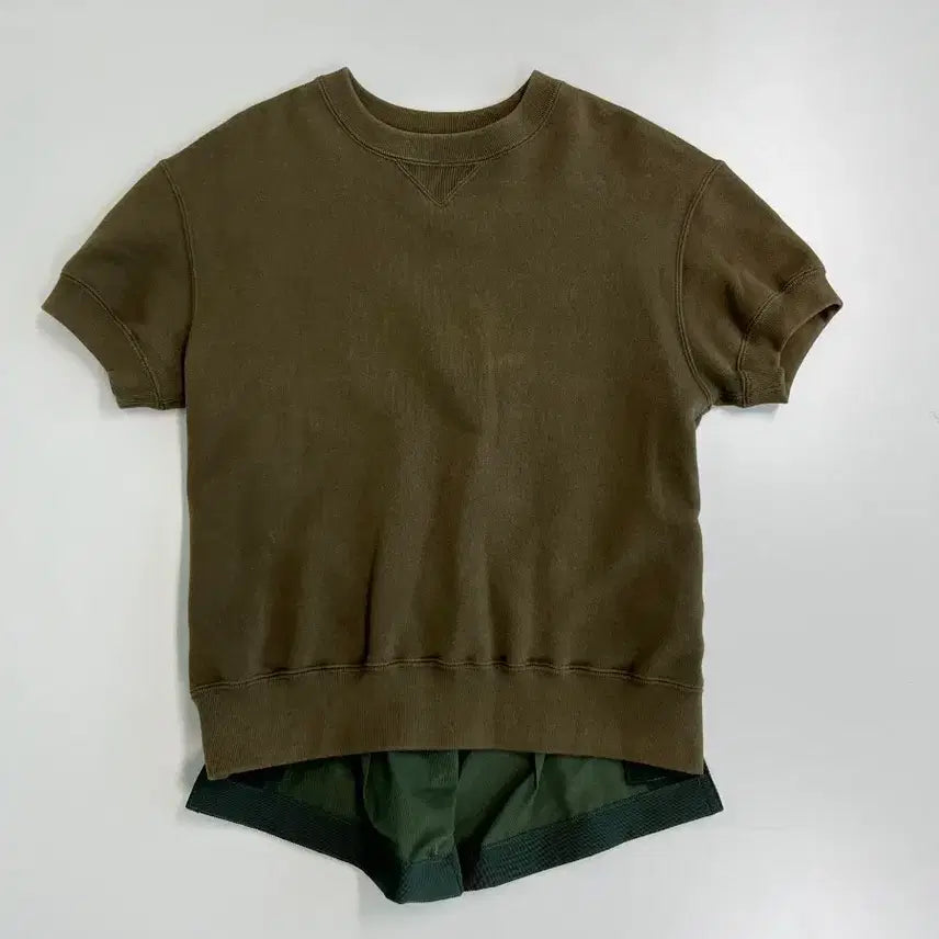 [BUNJANG] Sacai Button Hem Short Sleeve T-Shirt / [정품] 사카이 밑단 버튼 장식 반팔티