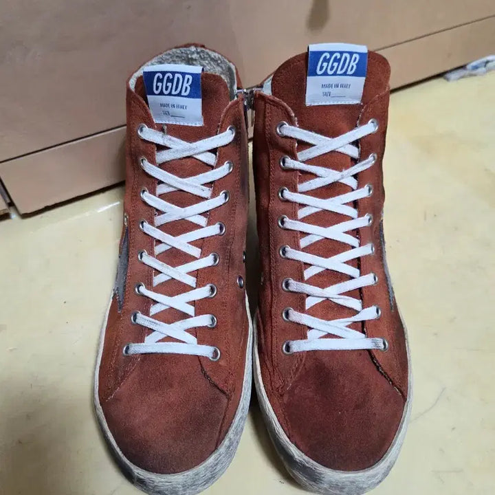 [BUNJANG] Golden Goose Superstar Calfskin Leather Sneakers / 골든구스 정품 스니커즈 남성용 거의새제품