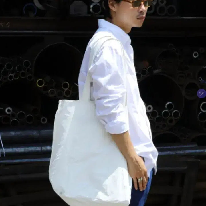 [BUNJANG] HaArchiv Hao Collaboration Shoulder Bag White / 하아카이브 하오 콜라보 숄더백 화이트