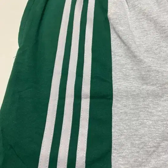 [BUNJANG] Adidas T-shirt and Shorts Set - Size S / 아디다스 반팔티 반바지 세트 S