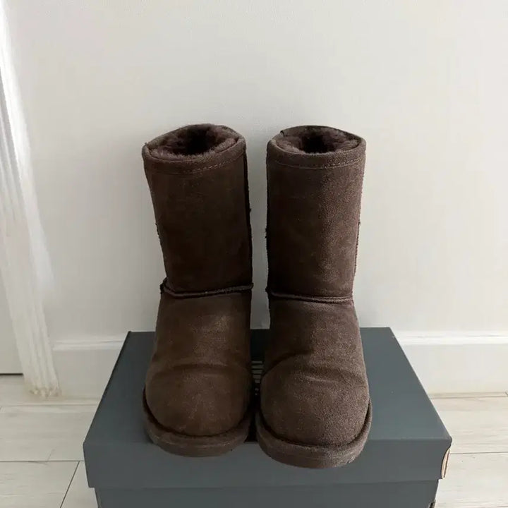 [BUNJANG] BearPaw Middle Ugg Boots Chocolate / 베어파우 미들 어그부츠 230