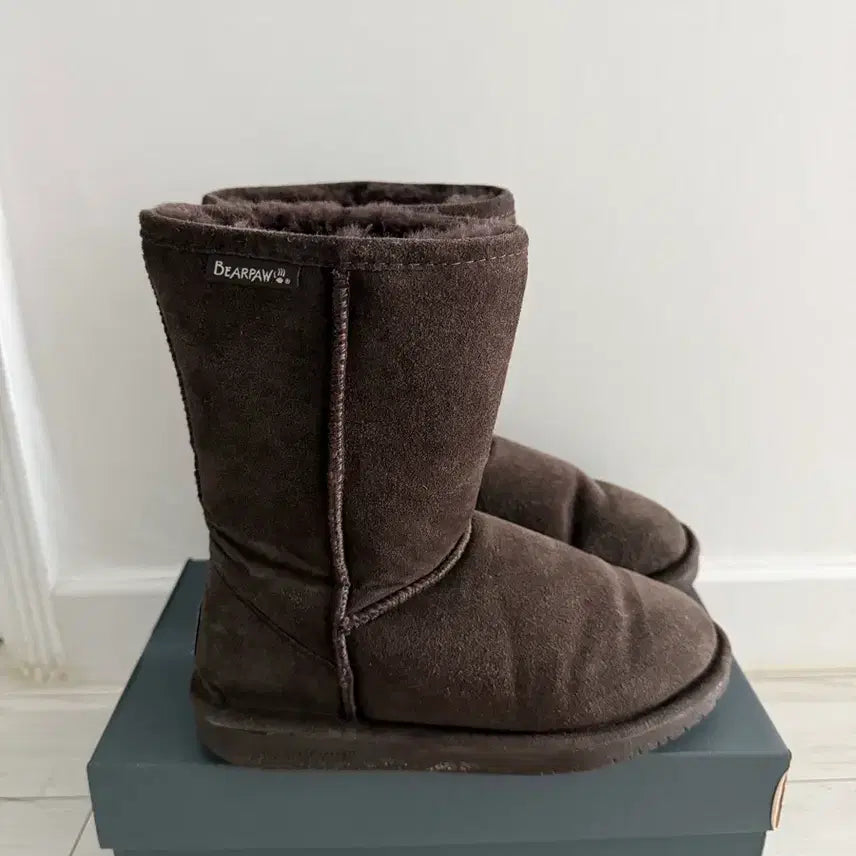 [BUNJANG] BearPaw Middle Ugg Boots Chocolate / 베어파우 미들 어그부츠 230