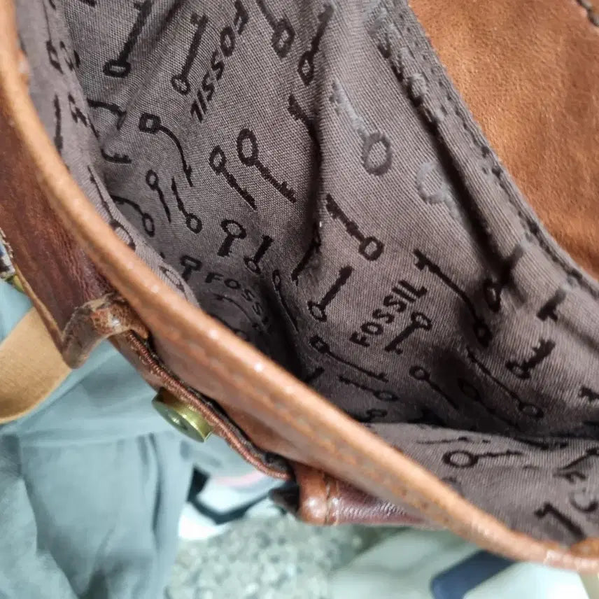 [BUNJANG] Fossil Vintage Leather Tote Crossbody Bag / 파슬 빈티지.가죽 빅 토드겸 크로스 가방