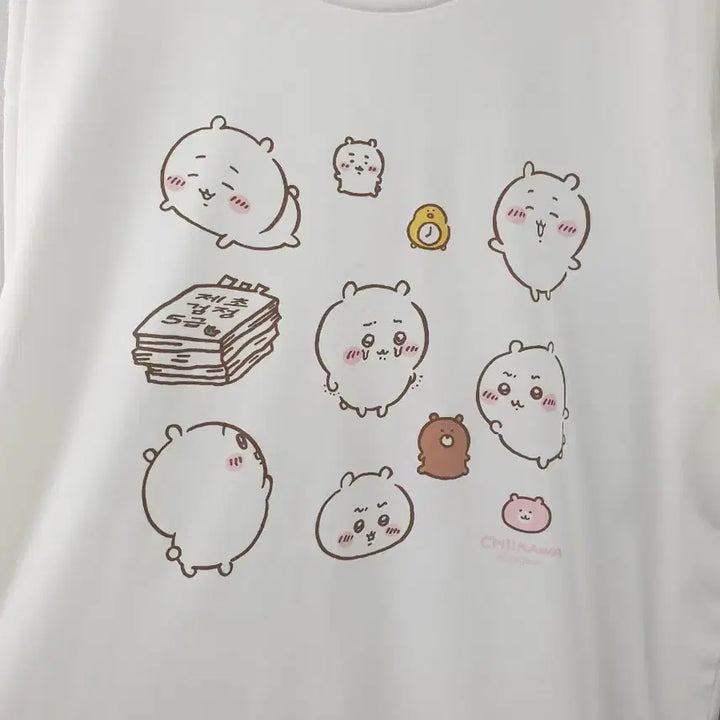 [BUNJANG] SPAO Chiikawa Character Short Sleeve T-Shirt White XL / SPAO 치이카와 캐릭터 반팔 티셔츠 화이트 XL