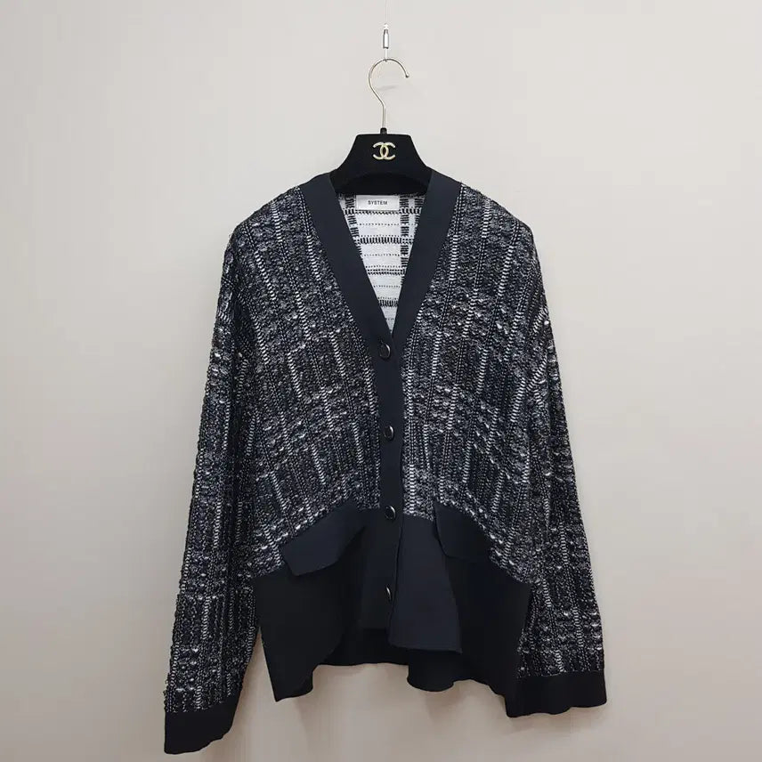 [BUNJANG] System 2021 Pattern Color-Block V-Neck Cardigan / 한섬 시스템 2021 패턴 배색 브이넥 가디건  F사이즈