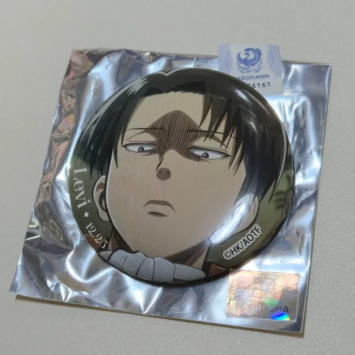 [BUNJANG] Attack on Titan Wit Studio Levi Birthday Can Badge / 진격의 거인 위트 팝업 리바이 생일 캔뱃지