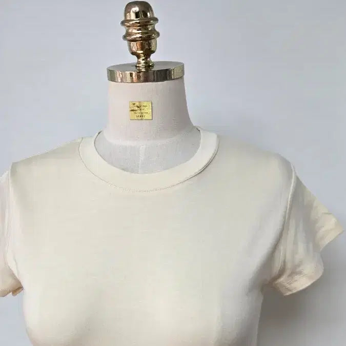 [BUNJANG] Ivory Plain Soft Short-Sleeve T-Shirt / 아이보리 무지 부들 반팔