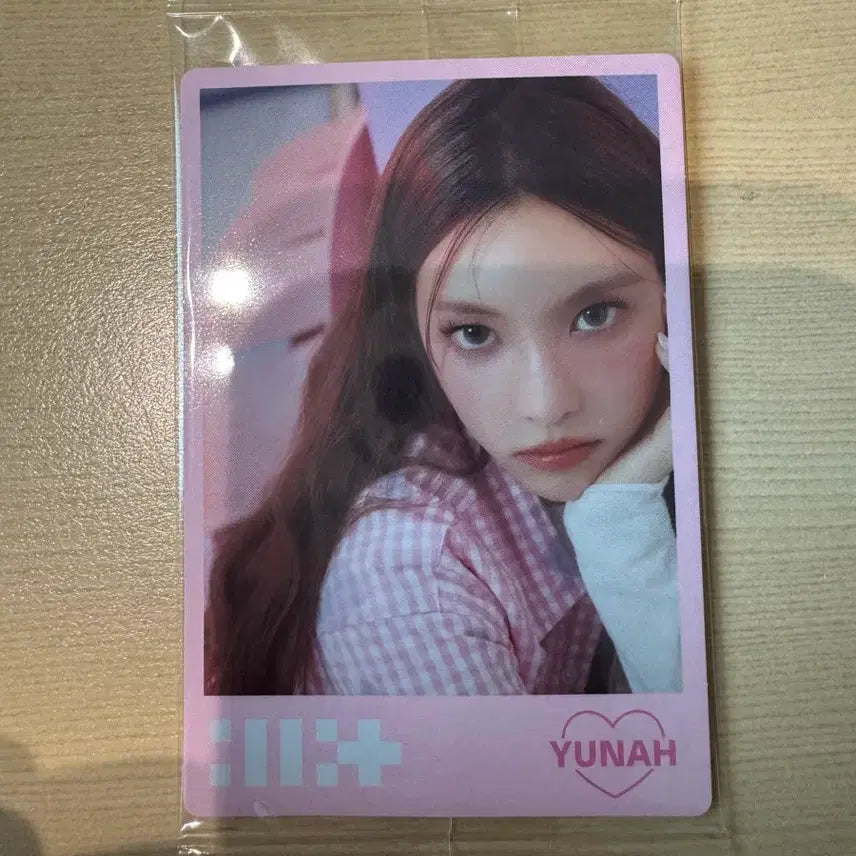 [BUNJANG] ILLIT Yunah Weverse Photocard / 아일릿 웨하스 포토카드 윤아