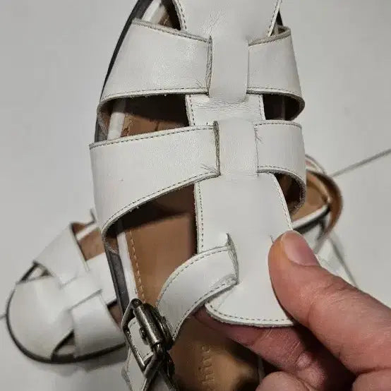 [BUNJANG] Karen White Leather Sandals (240) / 카렌화이트  샌들 240 소가죽 13만9천원