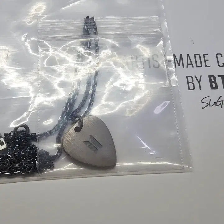 [BUNJANG] BTS Suga Necklace Silver Unsealed / 방탄소년단 SUGA 윤기 목걸이 실버 (개봉) BYBTS