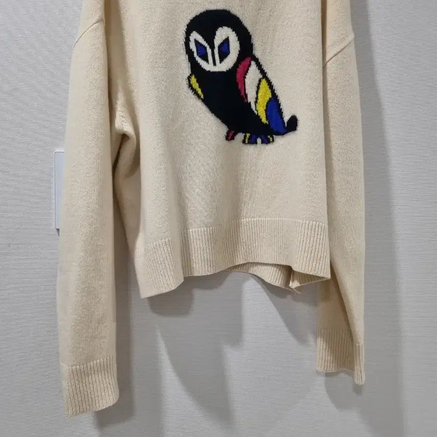 [SOLD OUT] 럭키슈에뜨 크림색 부엉이 니트 (FREE)