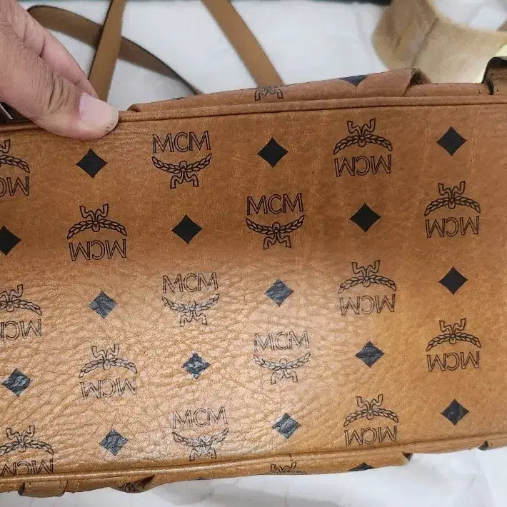 [BUNJANG] MCM Visetos Monogram Leather Shopper Tote Bag / 정품 MCM 비세토스 모노그램 레더 쇼퍼백 토트백.숄더백.크로스백
