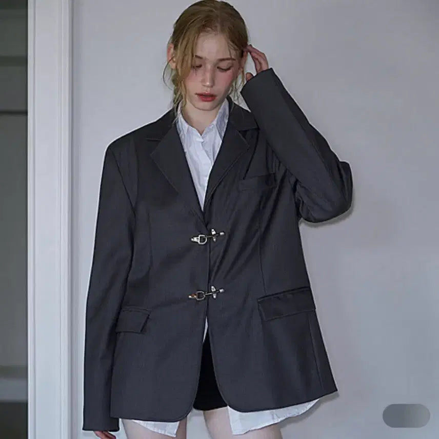 [BUNJANG] 유일매물) 로제프란츠 버클 오버핏 자켓 차콜 / 유일매물) 로제프란츠 버클 오버핏 자켓 차콜