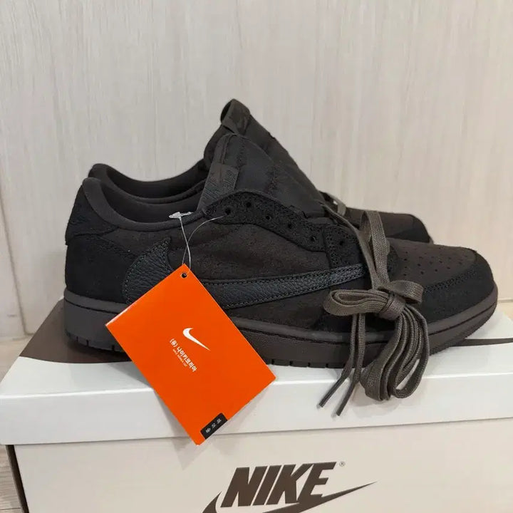 [SOLD OUT] 나이키 조던1 트래비스 스캇 로우 벨벳 브라운 270