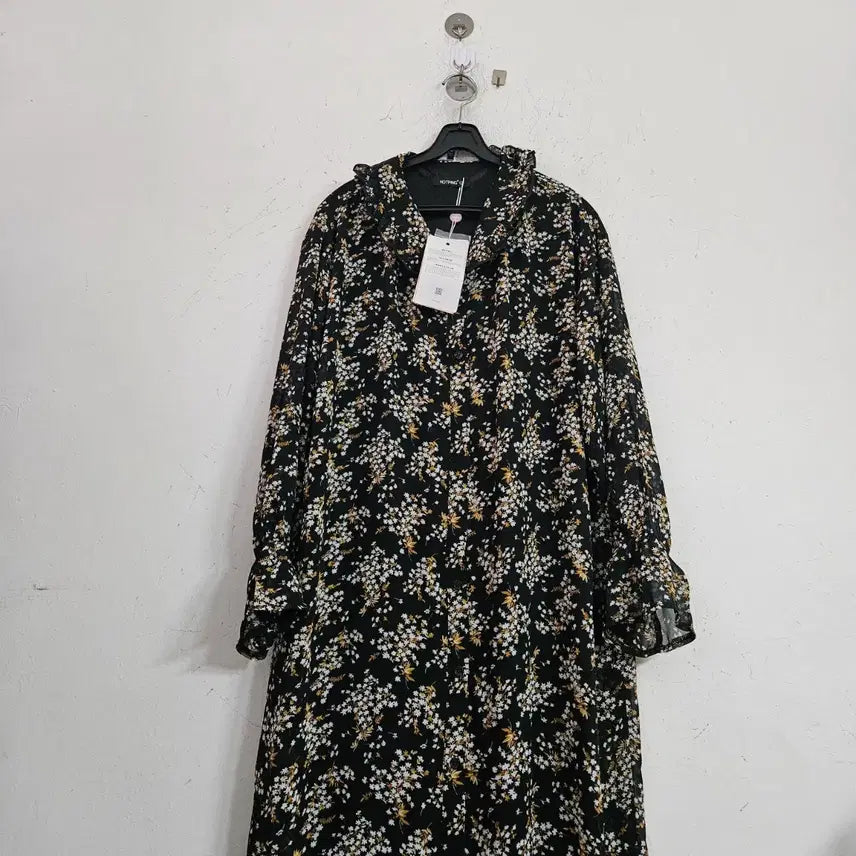 [BUNJANG] Hotel Del Luna Black Flower Long Dress / 호텔델루나 블랙 플라워 롱 원피스