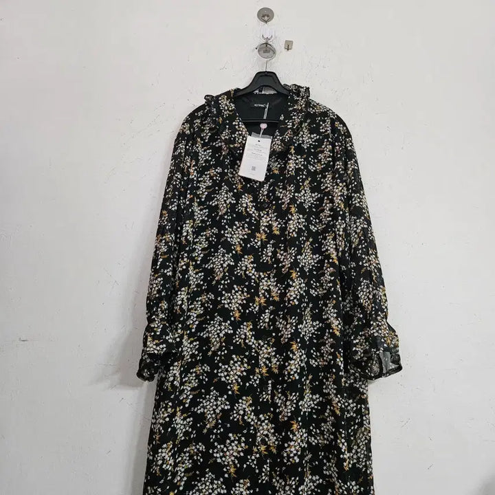 [BUNJANG] Hotel Del Luna Black Flower Long Dress / 호텔델루나 블랙 플라워 롱 원피스