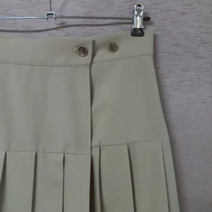 [BUNJANG] Beige Pleated Wrap Skirt for Women / B4-28/베이지 주름 랩스커트 여성