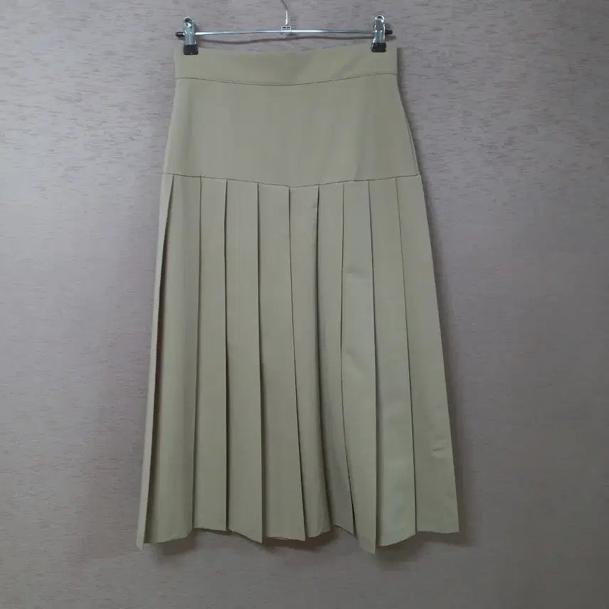 [BUNJANG] Beige Pleated Wrap Skirt for Women / B4-28/베이지 주름 랩스커트 여성