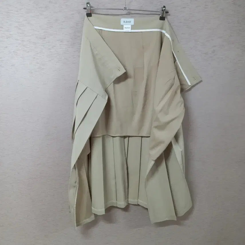 [BUNJANG] Beige Pleated Wrap Skirt for Women / B4-28/베이지 주름 랩스커트 여성