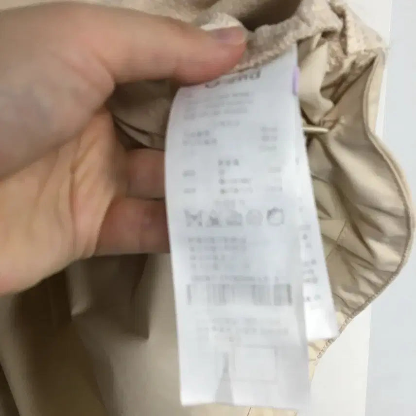 [BUNJANG] 22 오즈세컨 텍스처 블록 자수 티셔츠 / 22 오즈세컨 텍스처 블록 자수 티셔츠