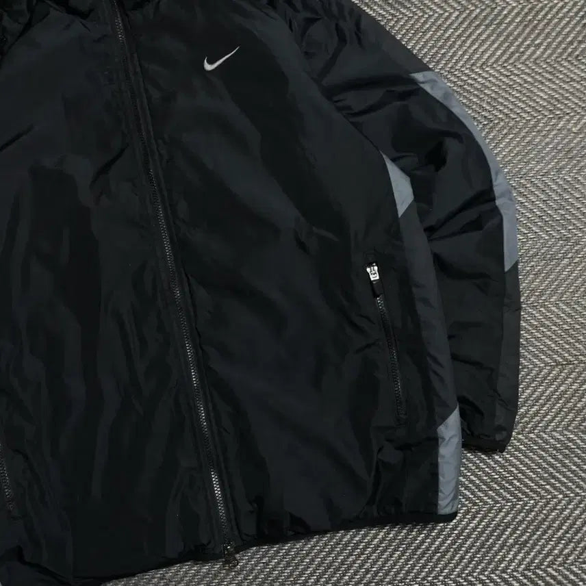 [BUNJANG] Nike Swoosh Storm-FIT Colorblock Hooded Windbreaker / 나이키 스우시 스톰핏 배색 디테일 후드 바람막이o 5396