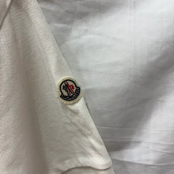 [BUNJANG] Moncler White Polo Shirt L / 몽클레어 화이트 카라티 L/95~마른100사이즈(정품)