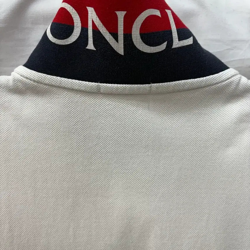 [BUNJANG] Moncler White Polo Shirt L / 몽클레어 화이트 카라티 L/95~마른100사이즈(정품)