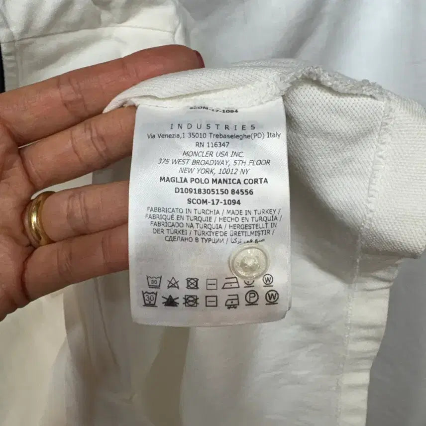 [BUNJANG] Moncler White Polo Shirt L / 몽클레어 화이트 카라티 L/95~마른100사이즈(정품)