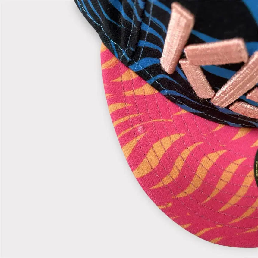 [BUNJANG] Kenzo x New Era Wave Print Snapback Cap / 겐조X뉴에라 콜라보 웨이브 프린트 스냅백 (1818)