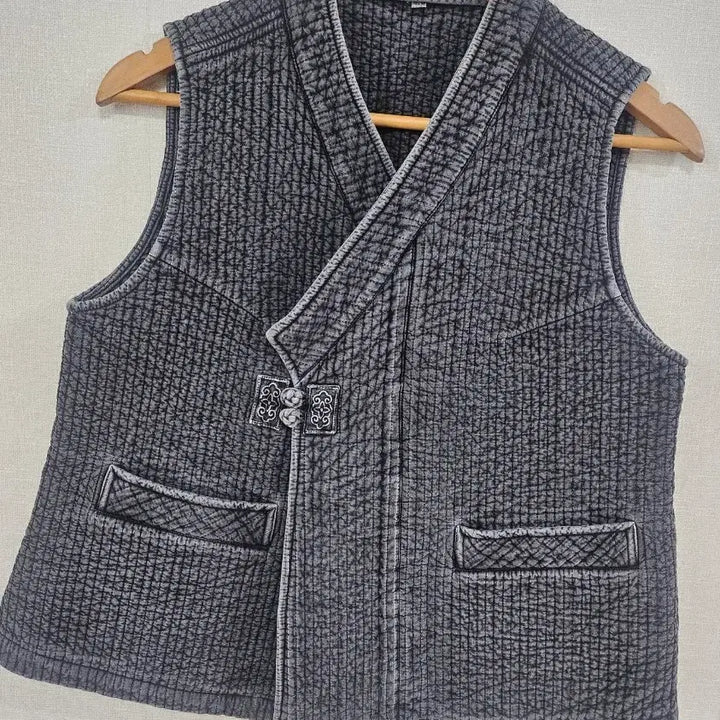 [BUNJANG] Unbranded Quilted Vest - China Collar - Gray - Small / 누빔 조끼 차이나넥 스타일 그레이 소 생활한복